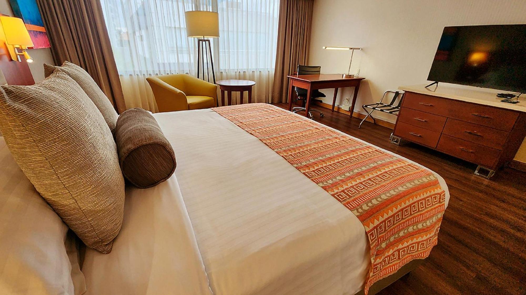 Bogota Plaza Hotel المظهر الخارجي الصورة A bed runner