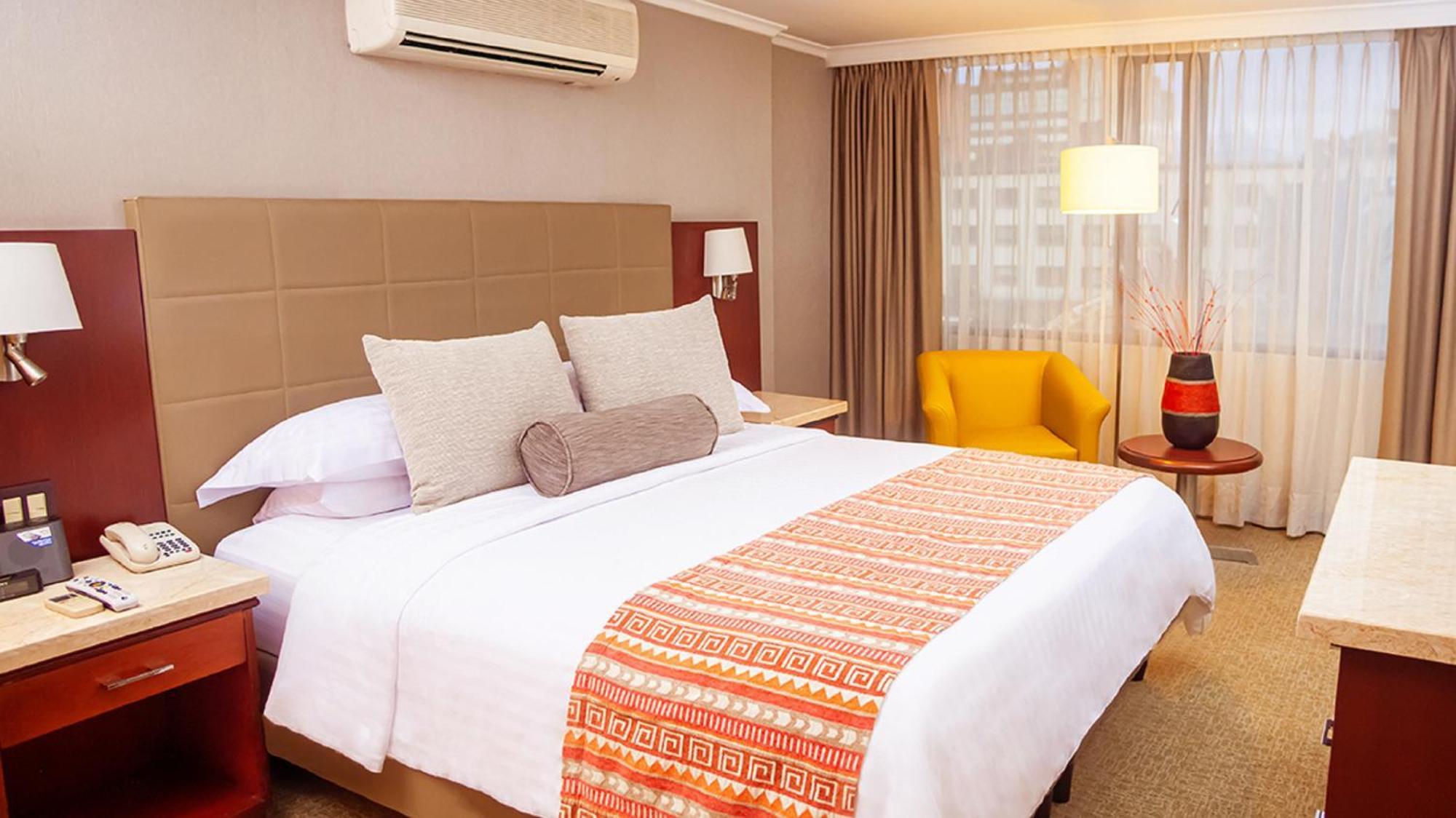 Bogota Plaza Hotel المظهر الخارجي الصورة A room at the hotel